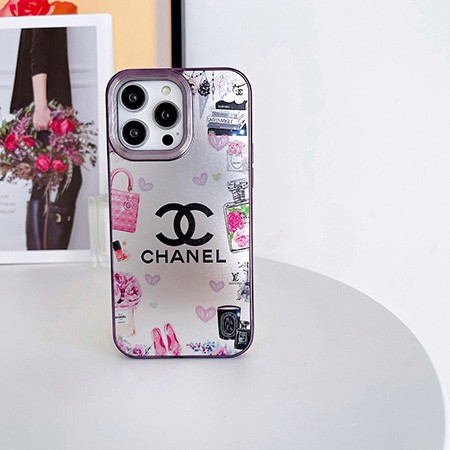 iphone 15 ケース chanel 