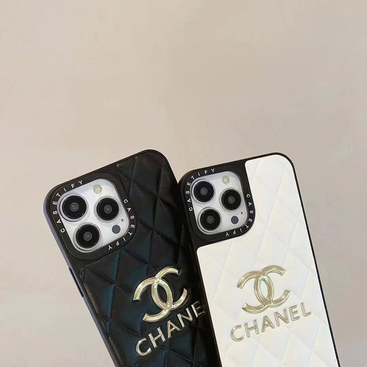 ブランド カバー iphone15plus シャネル chanel 